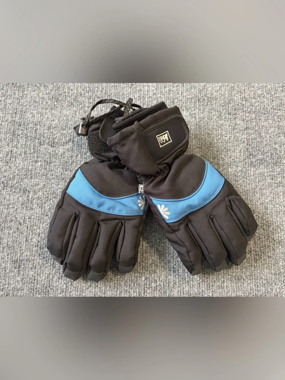 REI Women’s Winter Ski Snow Gloves Size S Black Blue Insulated Water Resistant